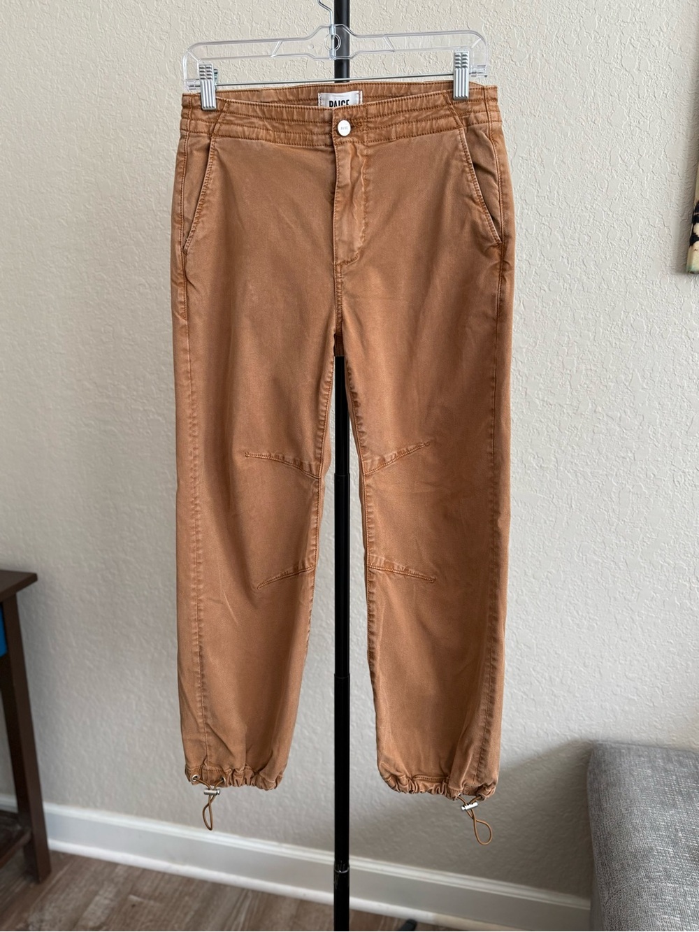 PAIGE Reid Jogger Camel Brown Tencel Utility Pants Size 26 $249 - Picture 2 of 16
